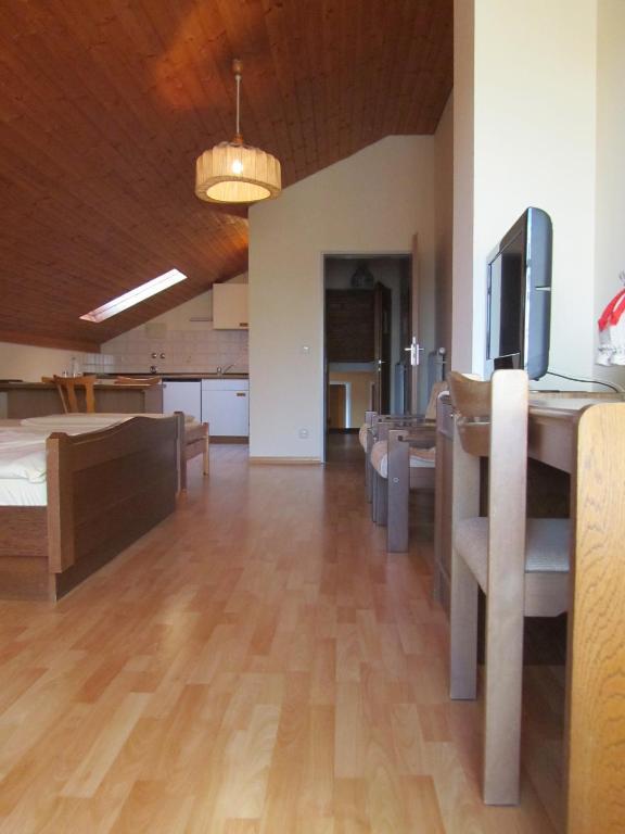 Hotel Gasthof Humplbraeu Wolfratshausen Room photo