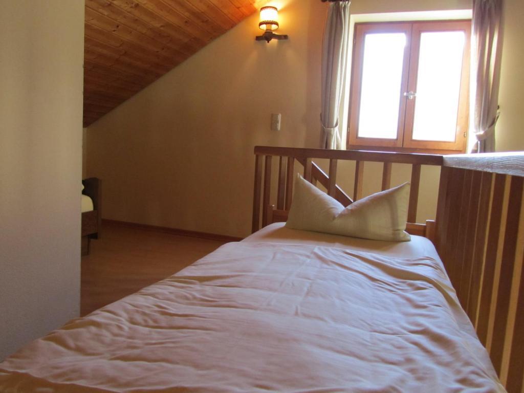 Hotel Gasthof Humplbraeu Wolfratshausen Room photo